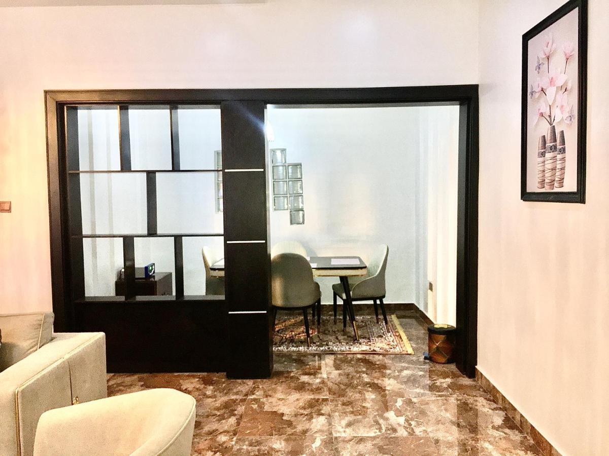 De-Omega Homes - Serviced Apartment Jahi, Abuja Eksteriør bilde